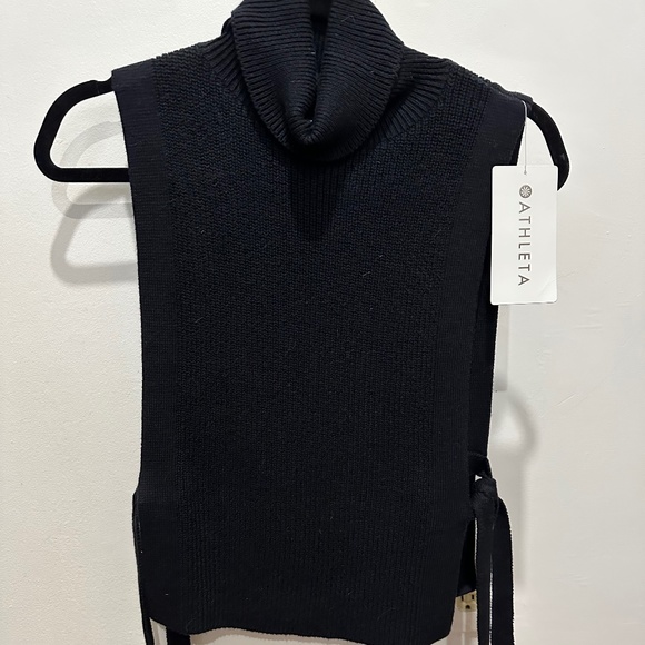 Double-time t-neck - Picture 2 of 7